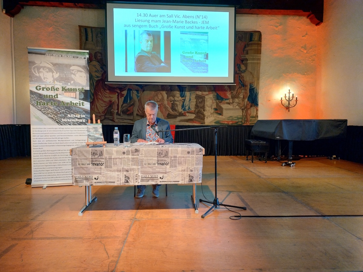 Lesung im Viandener Schloß/Foto Anny Backes-kettel
